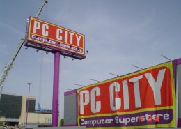 Monopostes PC City Leganés | ICÓNICA | Expertos en rotulación en Vitoria-Gasteiz