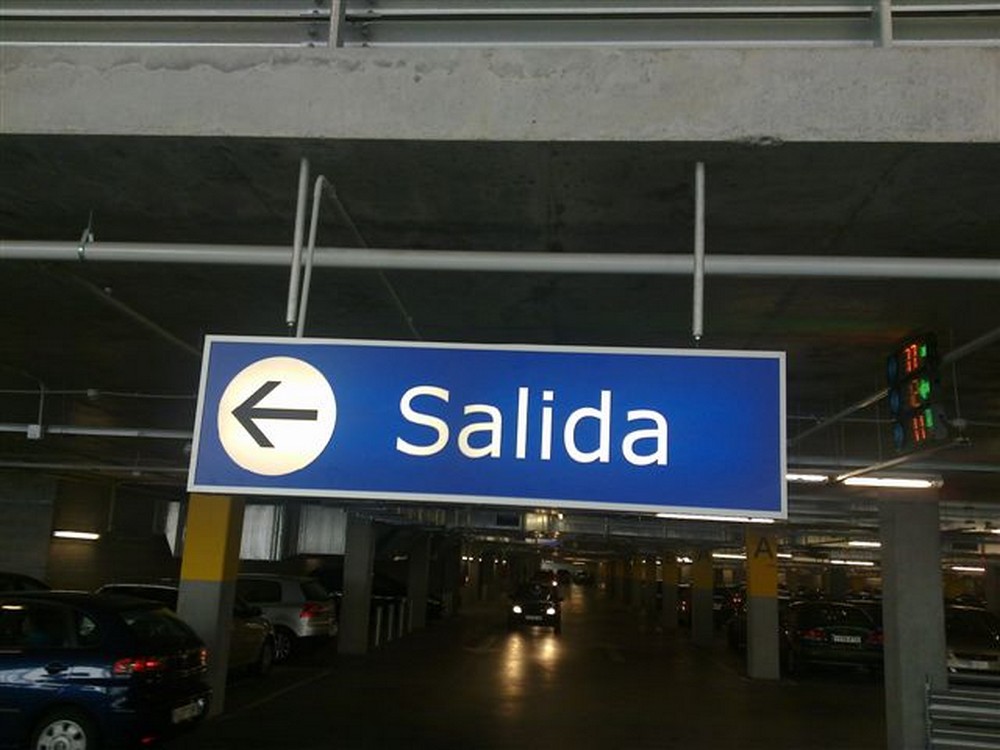 Señalética IKEA en Barakaldo | ICÓNICA | Rótulos en Vitoria-Gasteiz | Expertos en rotulación