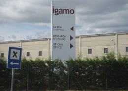 Tótems Igamo Vitoria-Gasteiz | ICÓNICA | Expertos en rotulación en Vitoria-Gasteiz