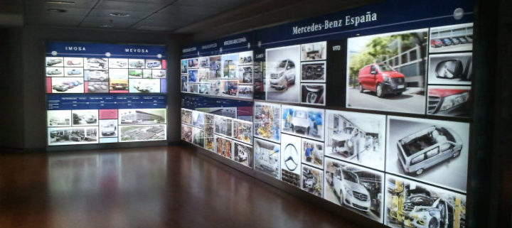 Actualización de la imagen corporativa del hall de recepción de la fábrica de Mercedes Benz en Vitoria-Gasteiz | ICÓNICA